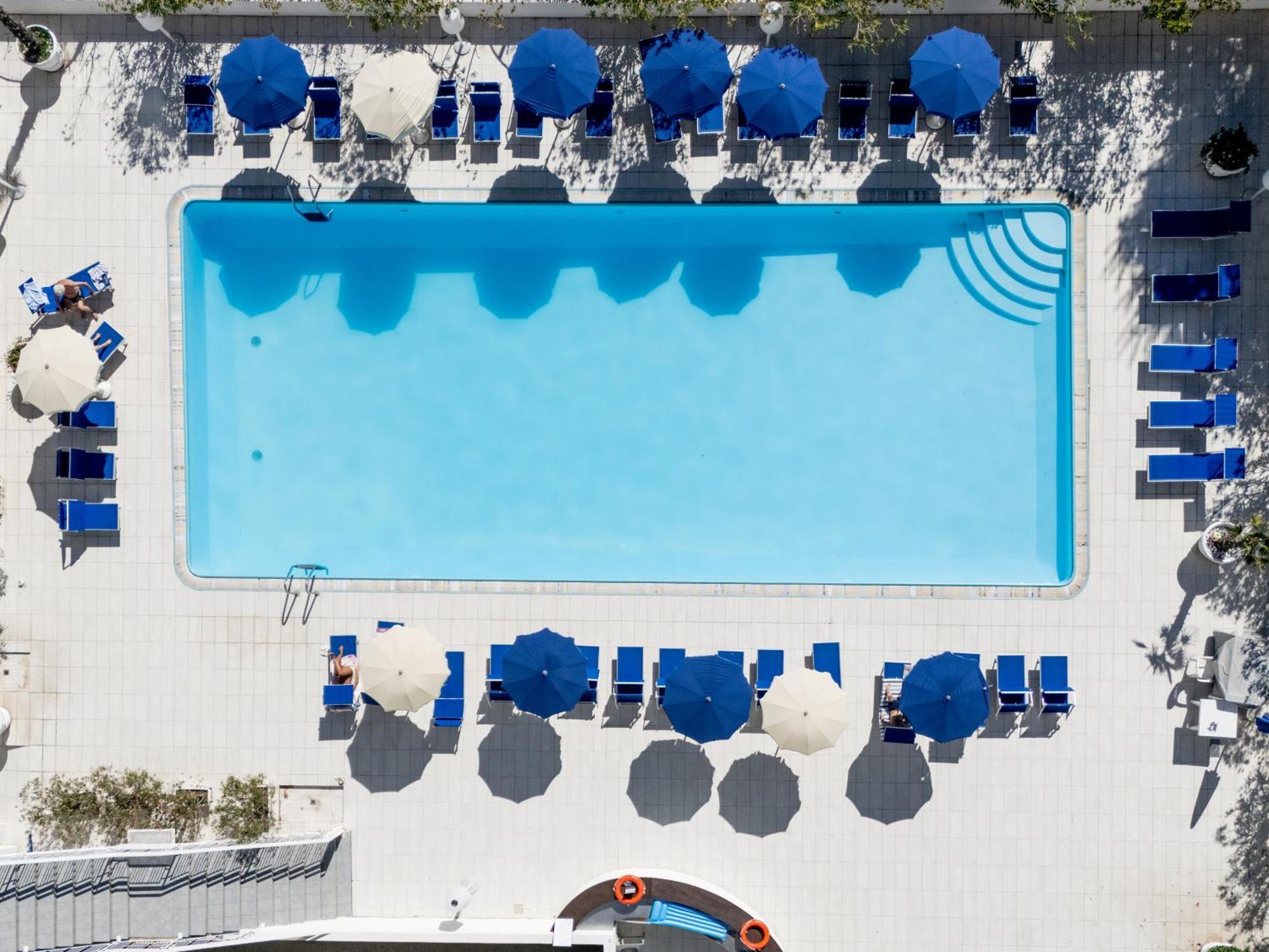 Double or Twin Room Pool View