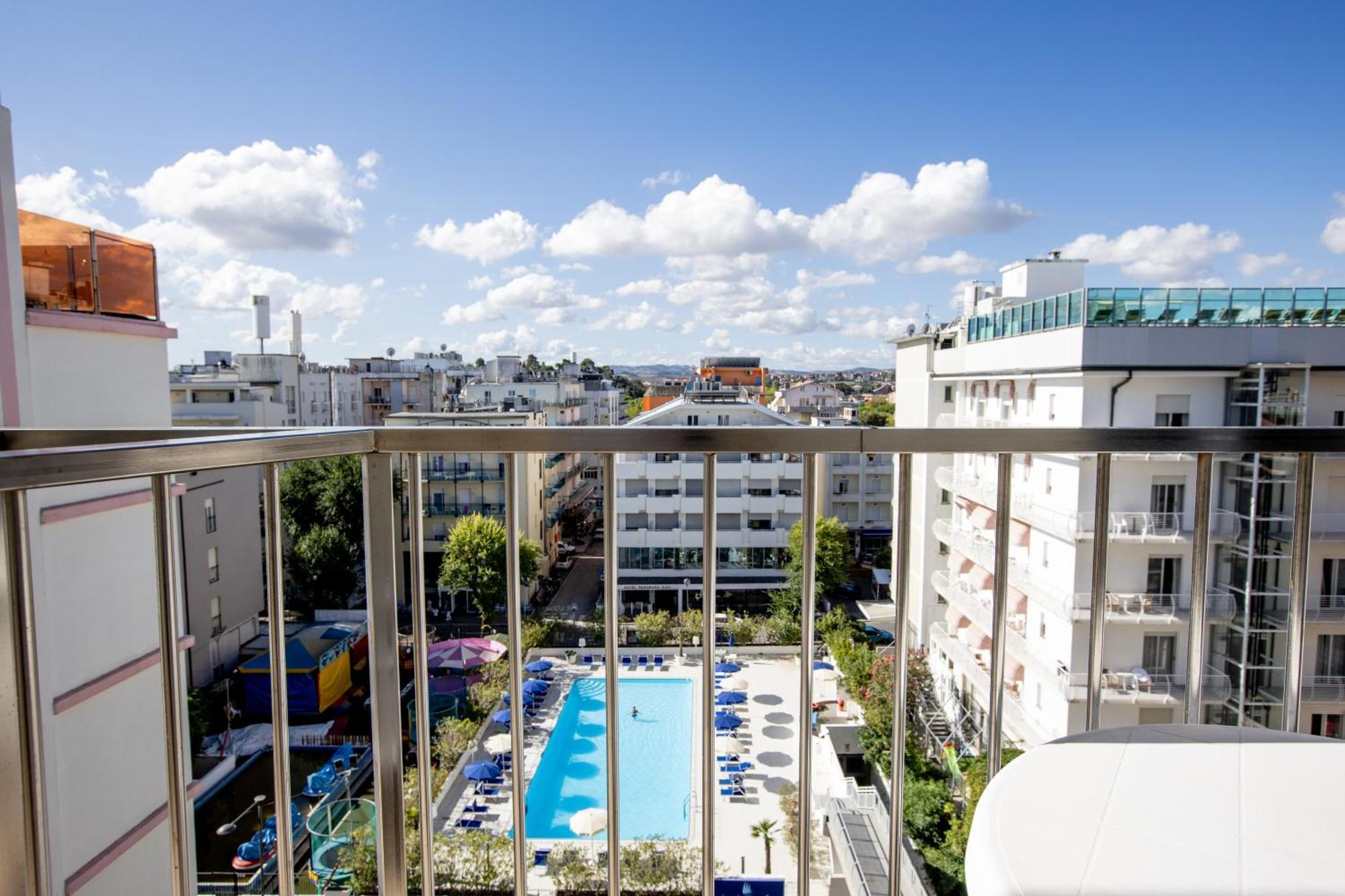 Double or Twin Room Pool View